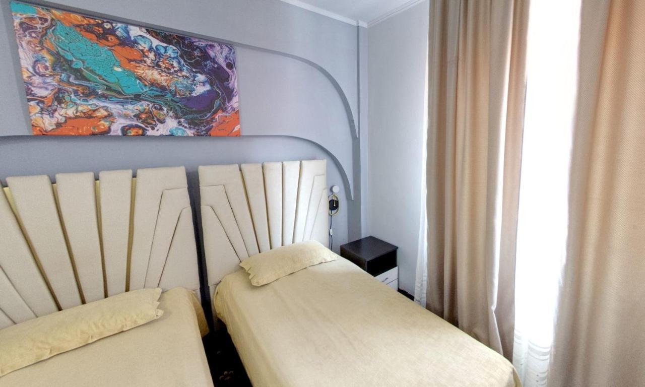 Hotel Duet Πιτέστι Εξωτερικό φωτογραφία